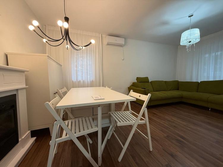 Apartament cu 3 camere decomandat, mobilat în Gara