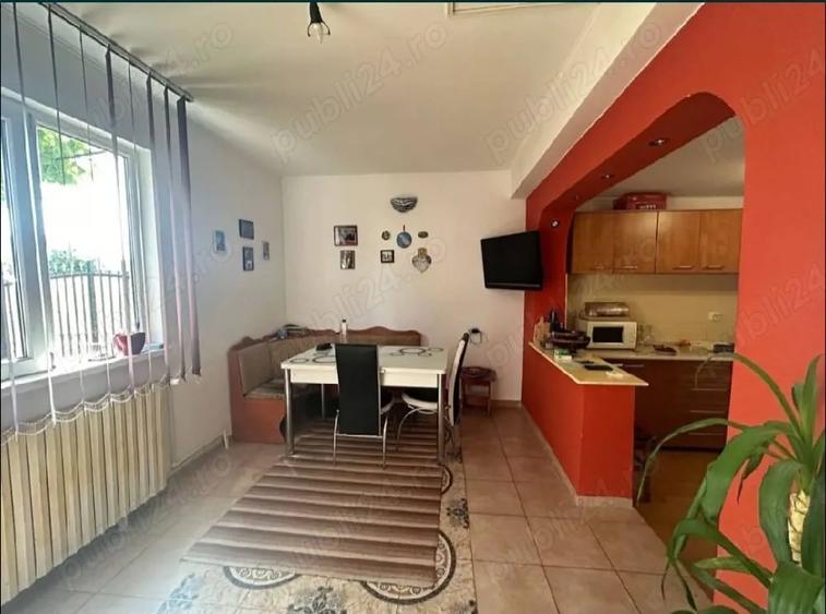 Casă cu 4 camere cu Teren 840 Mp în Tuzla