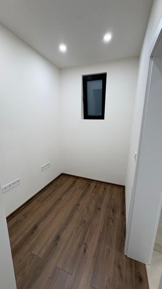 Casă individuală cu 4 camere cu Canalizare în Ultracentral