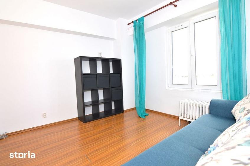 Apartament cu 3 camere decomandat, mobilat în Centrul Civic