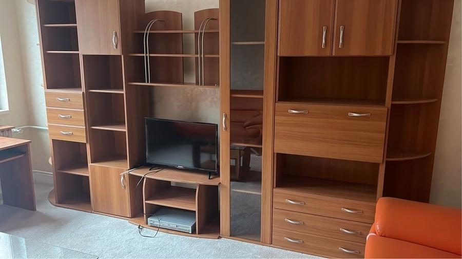 Apartament cu 2 camere decomandat în Calea București