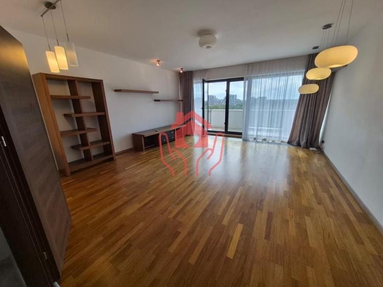 Apartament cu 4 camere decomandat, mobilat în Iancu Nicolae