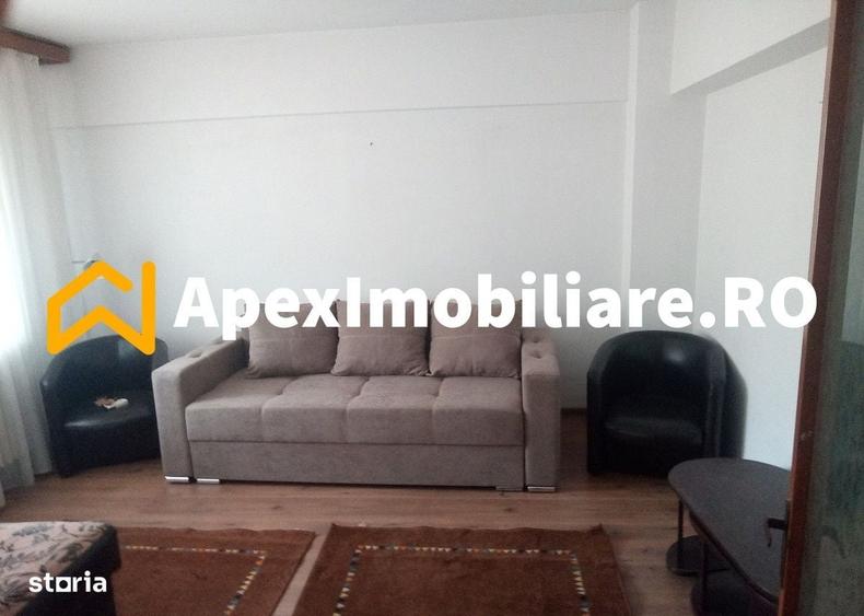 Apartament cu 2 camere decomandat în Calea Victoriei