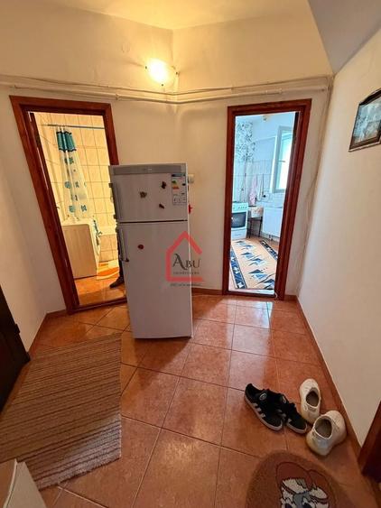Garsonieră decomandată, mobilată în Zimbru