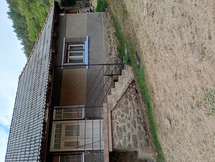 Casă cu Teren 2000 Mp în Morlaca