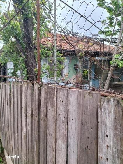 Casă cu 3 camere cu Teren 175 Mp în Gării