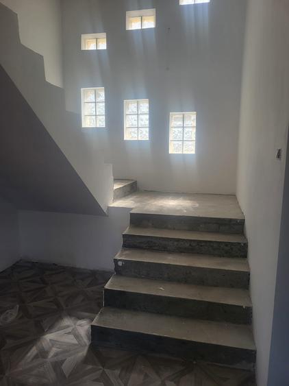 Casă cu 4 camere cu Teren 300 Mp în Năvodari
