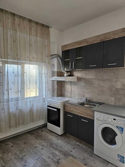 Casă cu 2 camere cu Teren 15 Mp în Central
