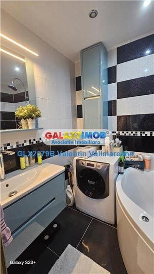 Apartament cu 3 camere decomandat, mobilat în Est