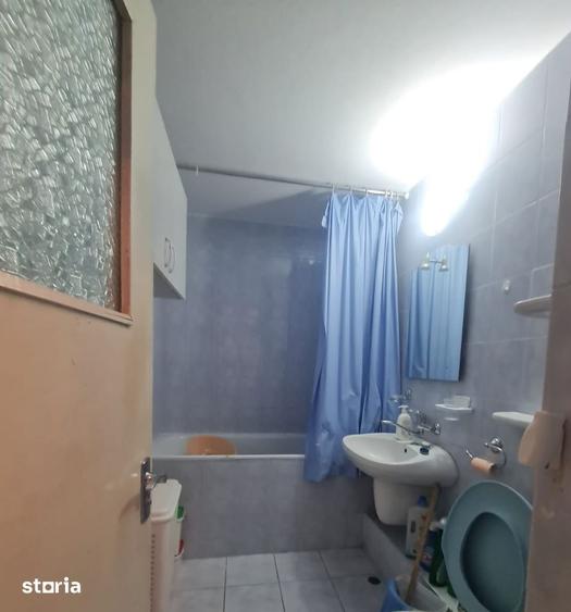 Apartament cu 2 camere semidecomandat în Dârste