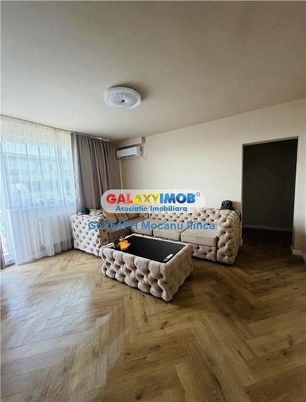Apartament cu 3 camere decomandat, mobilat în Sud