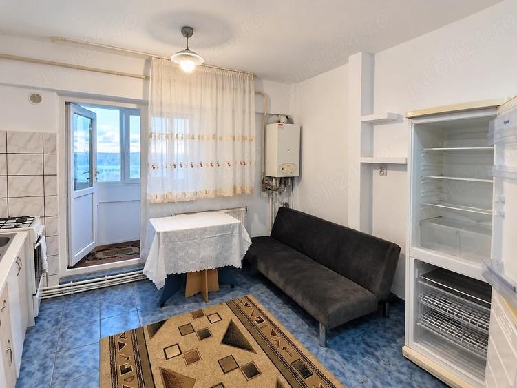 Apartament cu 2 camere decomandat în Burdujeni