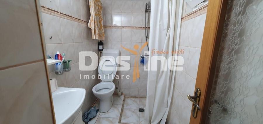 Casă individuală cu 4 camere cu Canalizare în Mihai Bravu
