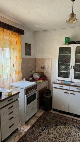Casă cu 3 camere cu Teren 2037 Mp în Vulcan