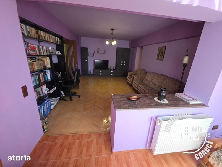 Apartament cu 2 camere semidecomandat în Burdea