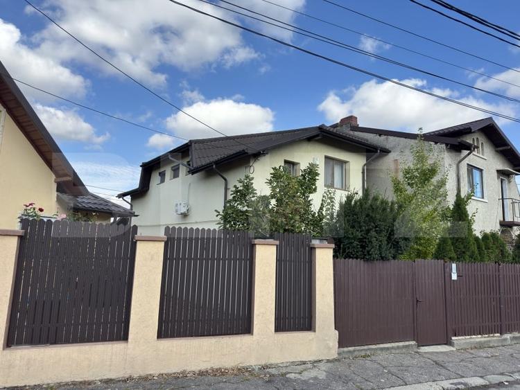 Casă individuală cu 4 camere cu Canalizare în Mihai Bravu