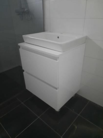 Apartament cu 2 camere semidecomandat, mobilat în Chișoda