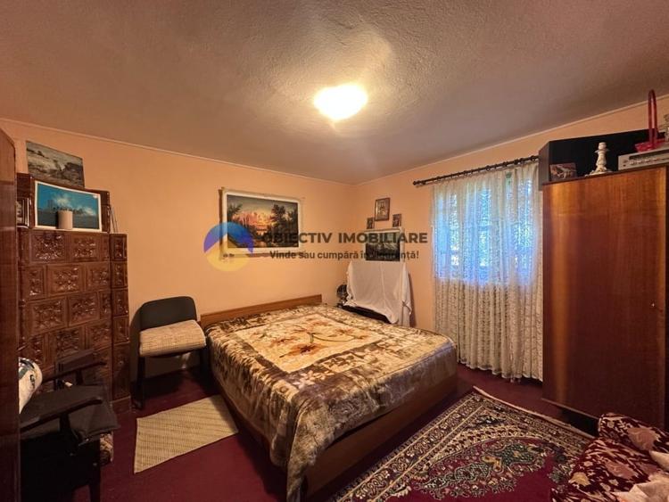 Casă cu 6 camere cu Teren 6329 Mp în Alexandru cel Bun