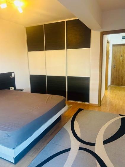 Apartament cu 2 camere, mobilat în Europa