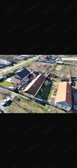 Teren de 1438 mp, în Central