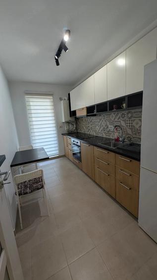 Apartament cu 2 camere decomandat în Berceni