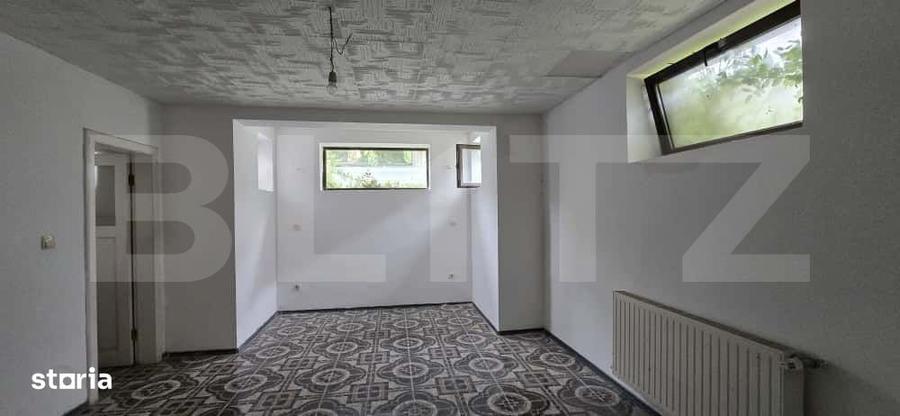 Spațiu comercial, de 311 mp, în Central
