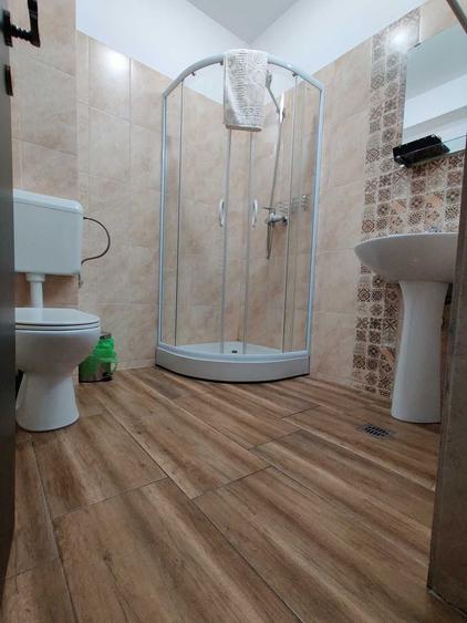 Spațiu comercial, de 502 mp, în Central