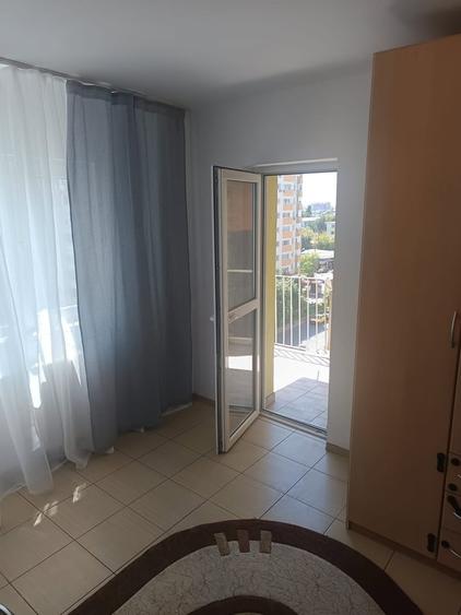 Garsonieră decomandată în Rahova