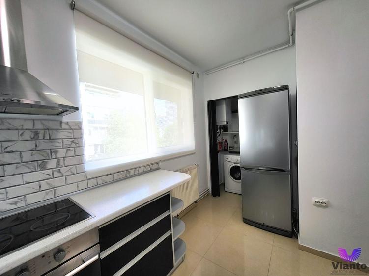 Apartament cu 3 camere decomandat, mobilat în Hipodrom 3