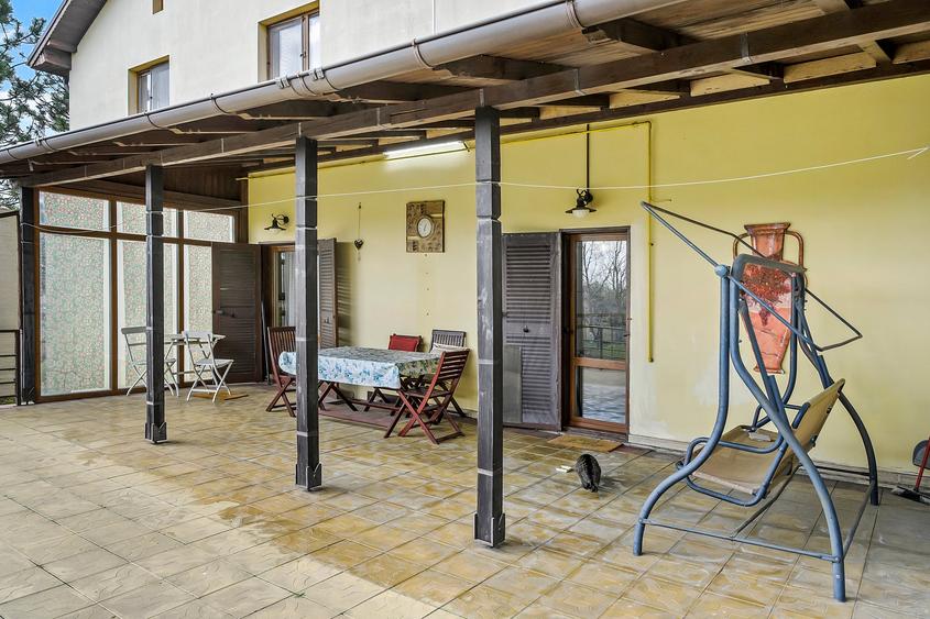 Casă individuală cu 7 camere cu Garaj în Corbeanca