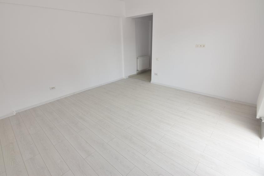 Apartament cu 2 camere decomandat în Bragadiru
