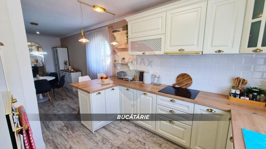 Casă cu 5 camere cu Teren 1000 Mp în Bozânta Mică