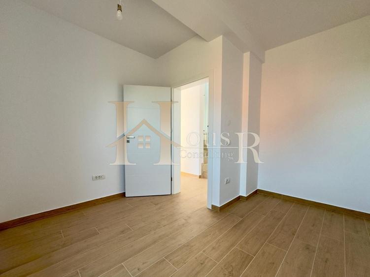 Duplex cu 4 camere cu Canalizare în Covaci