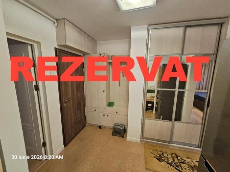 Apartament cu 2 camere decomandat, mobilat în Casa de Cultură