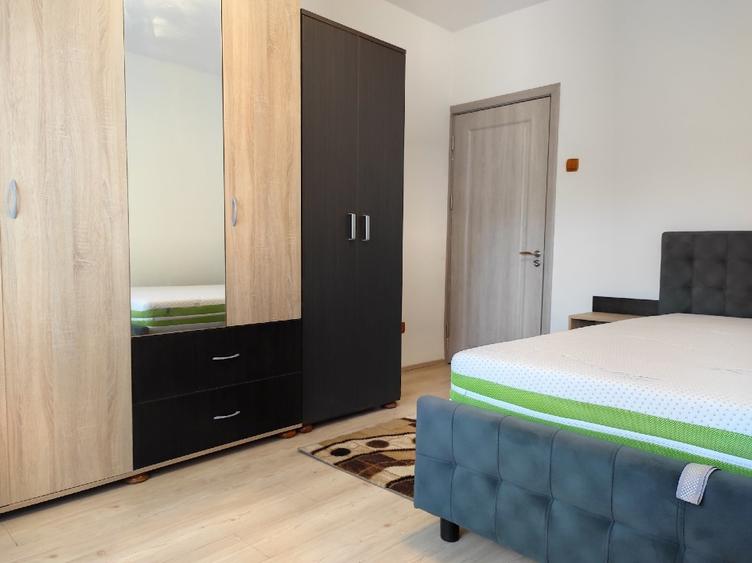 Apartament cu 2 camere decomandat în Gara
