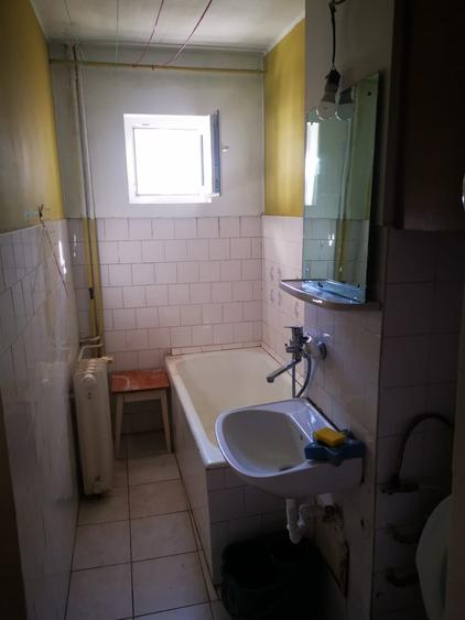 Apartament cu 2 camere nedecomandat în Central