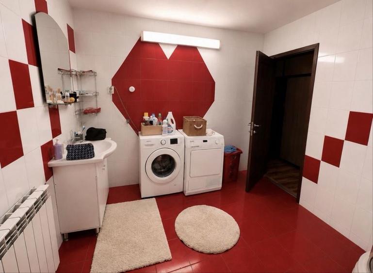 Casă cu 4 camere în Tomești