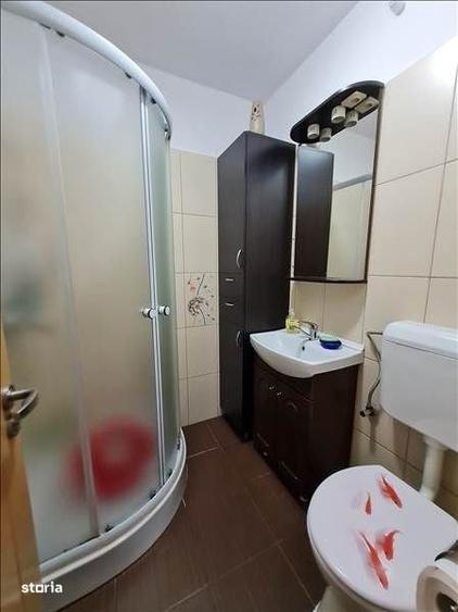Apartament cu 2 camere semidecomandat în Florilor