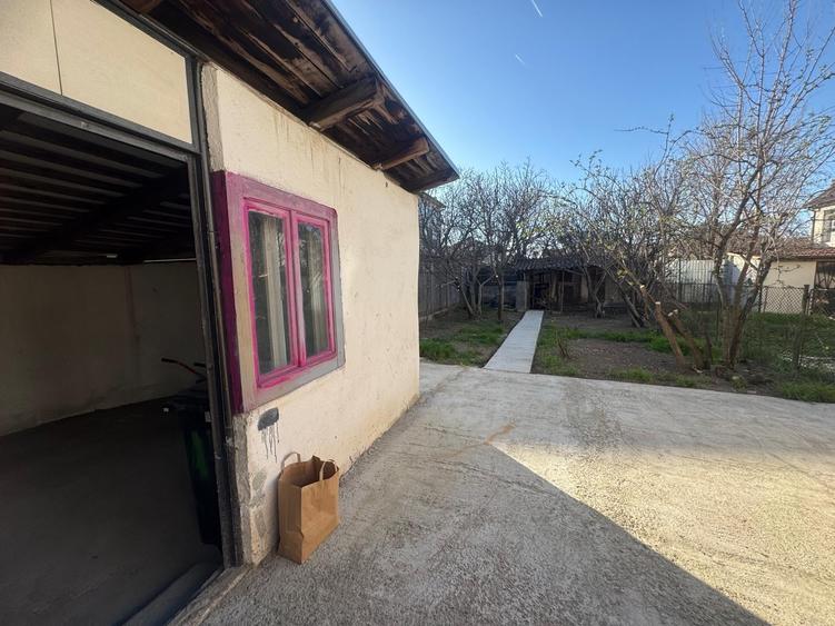 Casă cu 5 camere cu Canalizare în Cetății