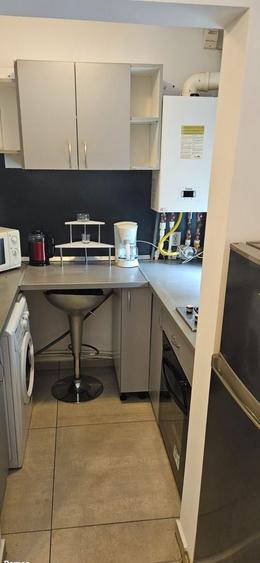 Apartament cu 2 camere nedecomandat în Intim