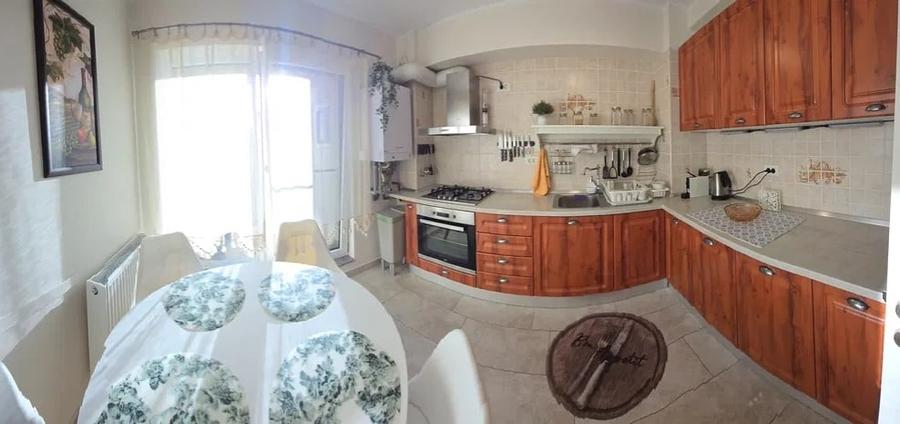 Apartament cu 2 camere decomandat, mobilat în Dămăroaia