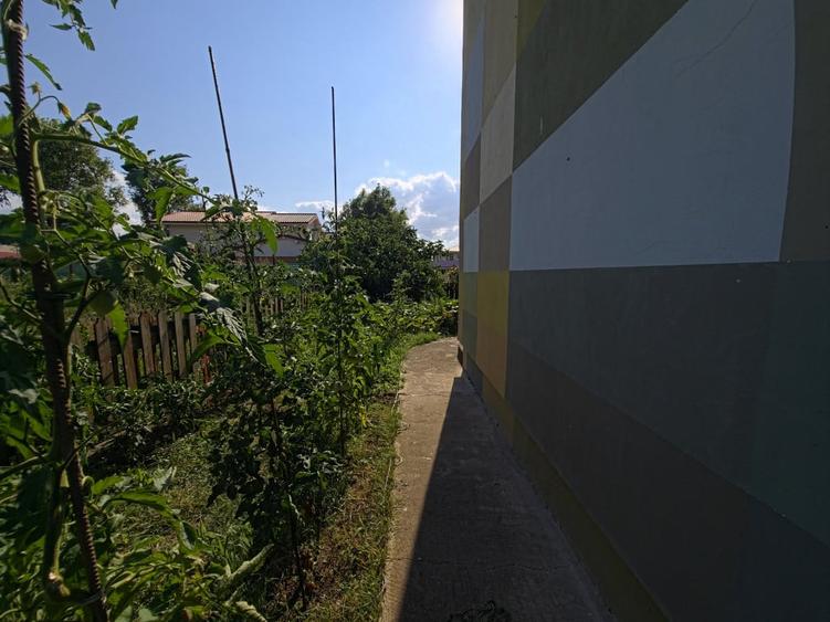 Casă cu 4 camere cu Teren 362 Mp în Cumpăna