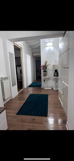 Apartament de vanzare piata sf ilie, 3 camere - 10