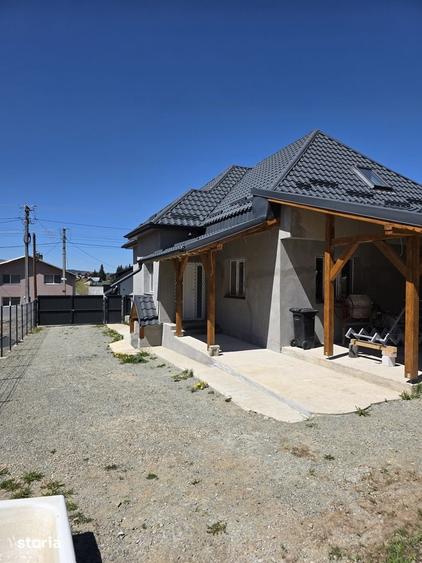 Vand casa la Belis, 800mp teren, la drumu principal, teren drept! - 12