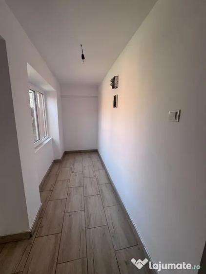 Casă cu 5 camere în Central