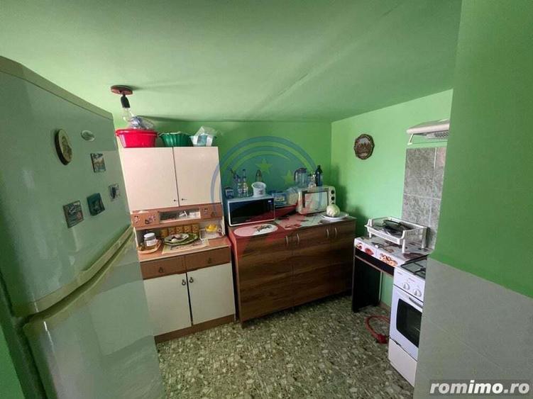Casă cu 4 camere cu Teren 3500 Mp în Leu