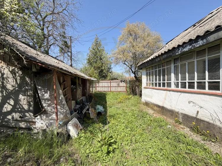 Casă cu Teren 1047 Mp în Lunca