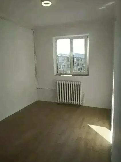 Garsonieră decomandată în Fortuna