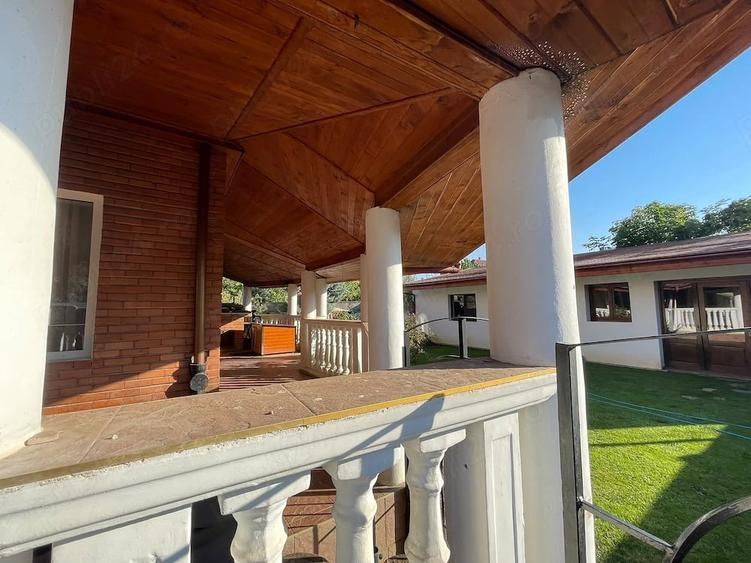 Casă cu Teren 525 Mp în Central