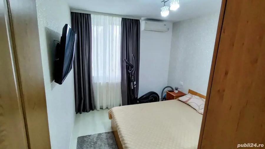 Apartament cu 2 camere decomandat în Olimp